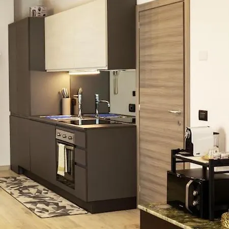 Lucia Apartment *