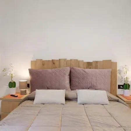Lucia Svetlana Apartment *